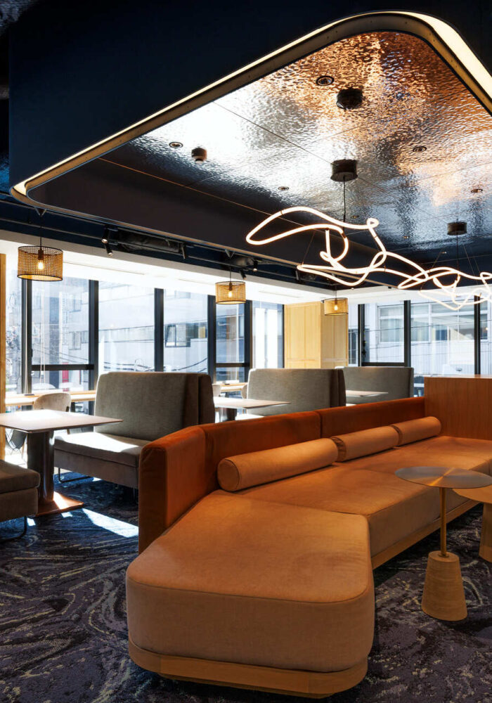 ラウンジ①(2階)